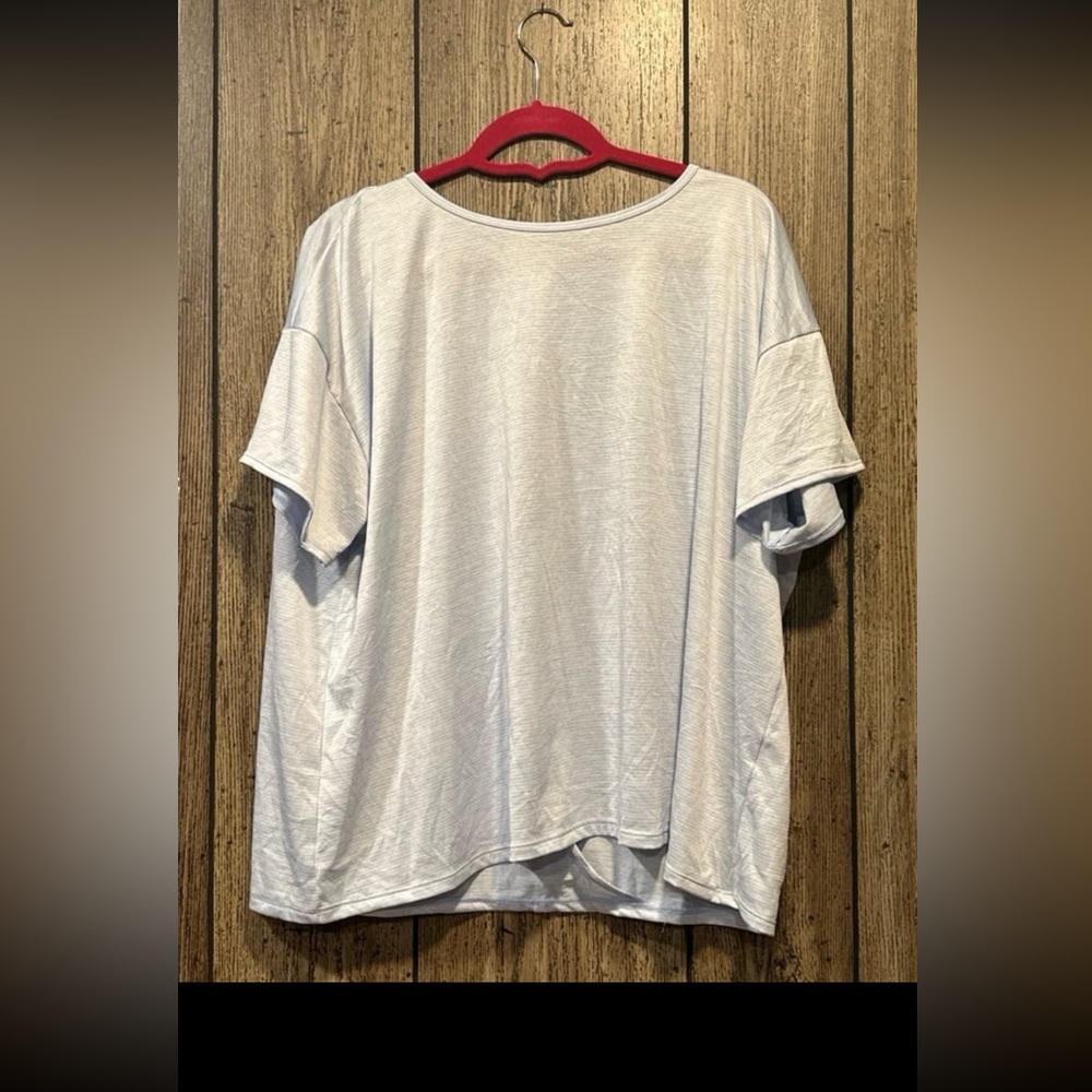 Under Armour plus size top